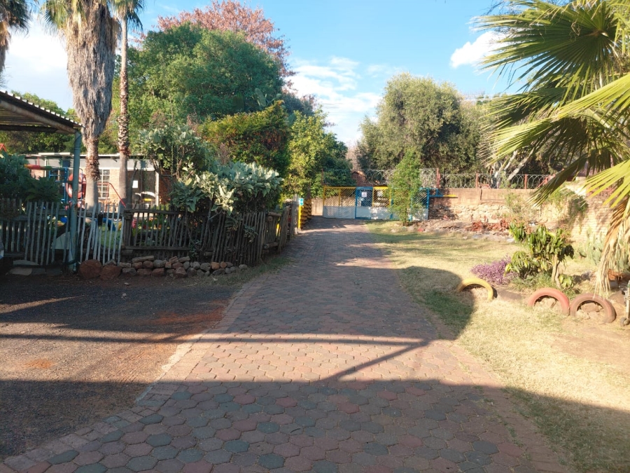 5 Bedroom Property for Sale in Elandsrand North West